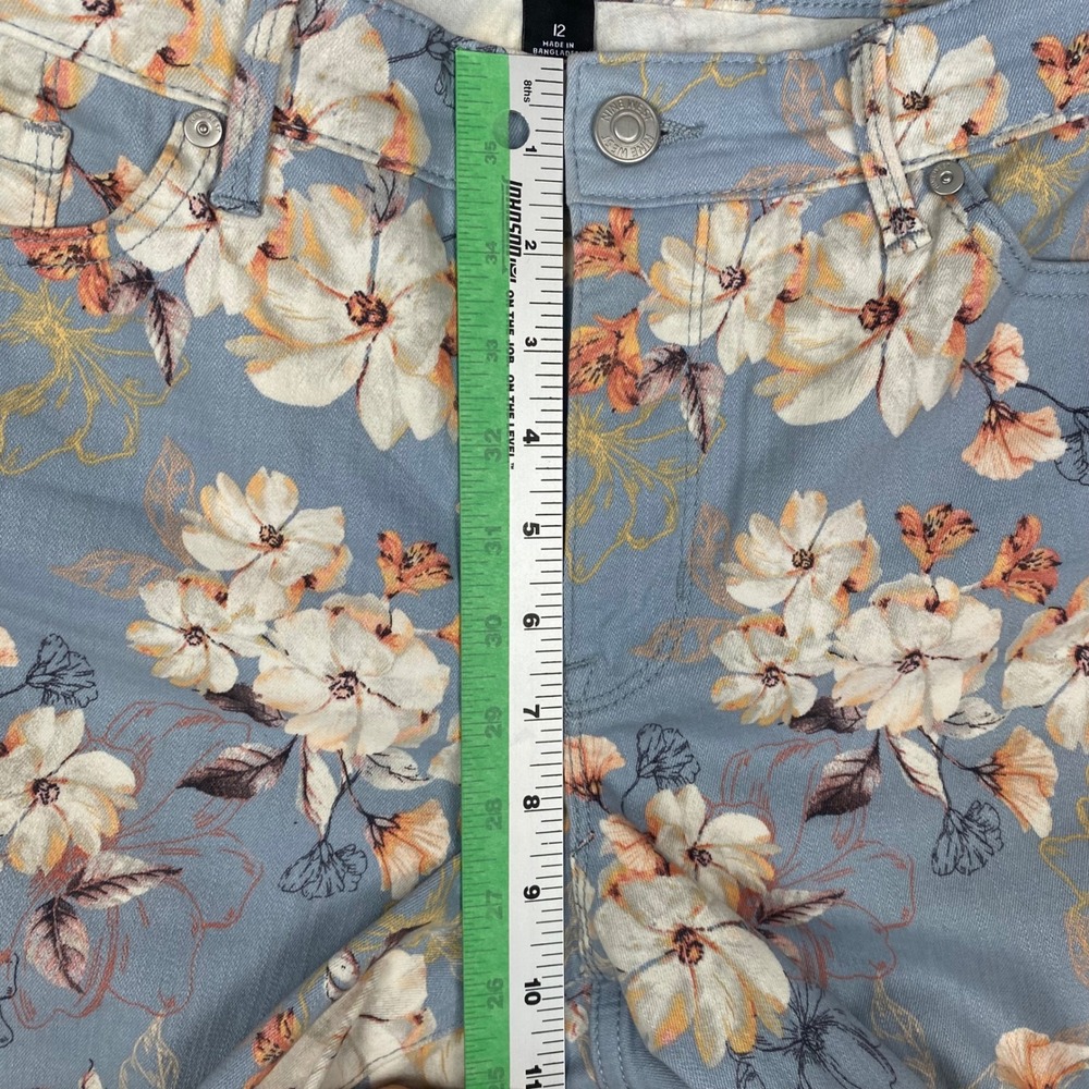 NINE WEST Chrystie‎ Capri Jeans Women's Floral Dogwood Print Blue Size 12 - Picture 10 of 12